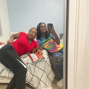 Meet your Posher, La torion